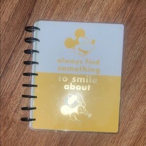 Happy Planner Guided Journal Disney Mickey Minnie Something to Smile Classic